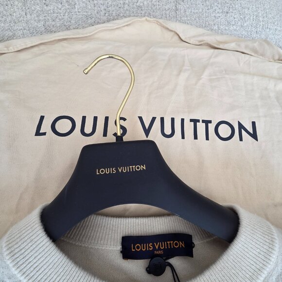 Louis Vuitton 100 % Cashmere Sweaters by Virgil Abloh - Picture 12 of 16